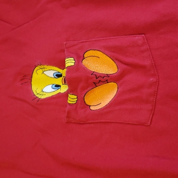 Vintage warner bros studio store looney tunes tweety bird red size small - Picture 2 of 6